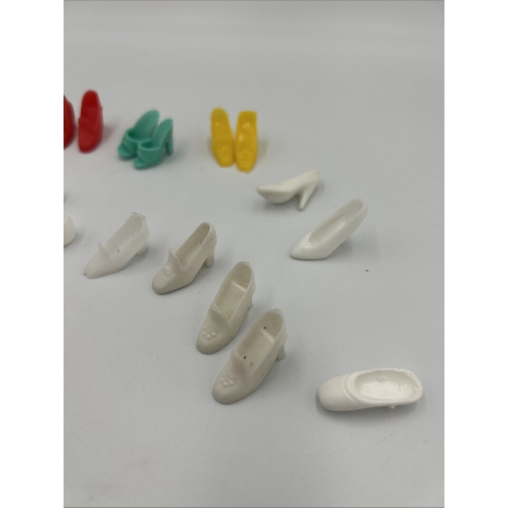 Modern‎ And Vintage Clone Barbie Shoe Singles Lot Mismatched Shoes Some Barbie - Picture 3 of 6